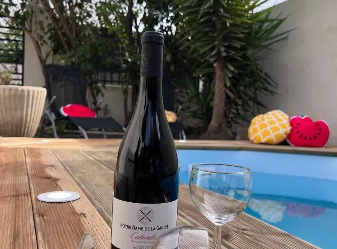 Charmante Maison Climatisee Avec Piscine Au Calme A Carcassonne